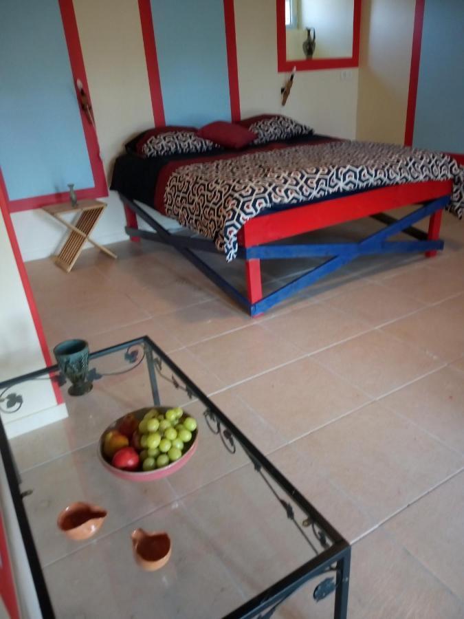 Le Chevalier Des Marettes Bed & Breakfast Airel Bagian luar foto