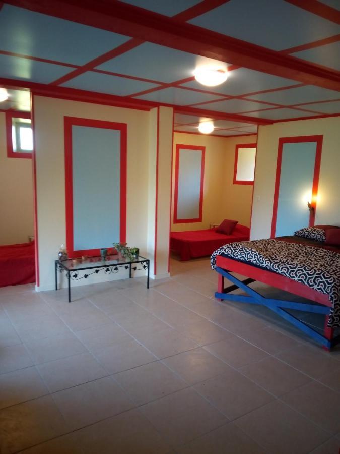 Le Chevalier Des Marettes Bed & Breakfast Airel Bagian luar foto